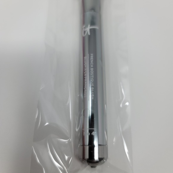 IT Cosmetics Special Edition Heavenly Luxe Brush Set Makeup Bag Travel Roll Pink - Picture 13 of 16